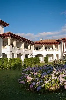 Pierre & Domaine De Maldagora Hotel 3*